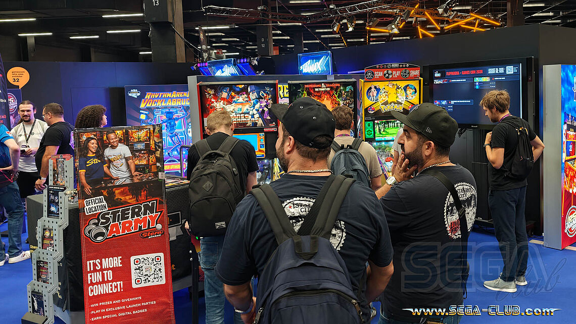 Arcade Geräte und Spiele, darunter Transformers sowie Dungeons & Dragons