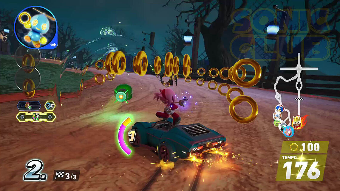 Amy driftet in der Kürbis-Stage durch eine Kurve mit extrem vielen Ringen