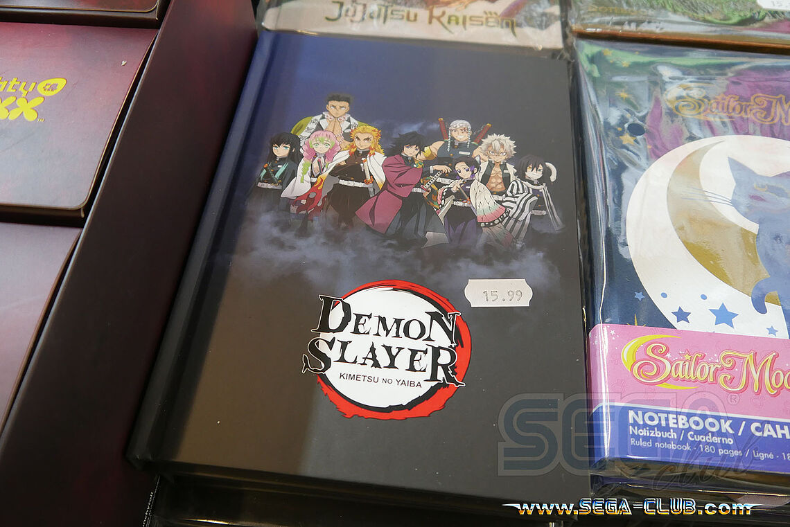 Notizbücher von Sailor Moon und Demon Slayer für 16,99 Euro