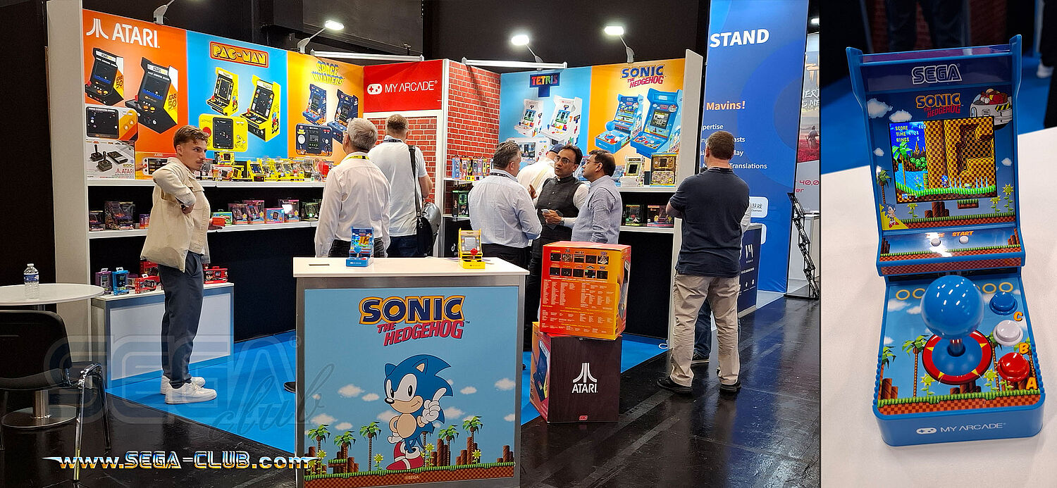Interner "My Arcade" Stand mit Mini Arcade, darunter von Sonic the Hedgehog: Standaufnahme und Nahaufnahme des blauen Automaten