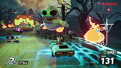 Amy fährt auf einer halbtransparenten Strecke in der Pumpkin-Welt, King Boom Bo nimmt sich Amy vor