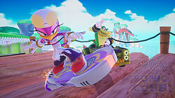 Wave auf ihrem Board wird von Vector auf einer Holzbrücke verfolgt