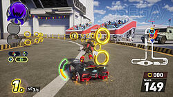 Shadow driftet um die Kurve mit zahlreichen Ringen, darunter ein 10er-Ring