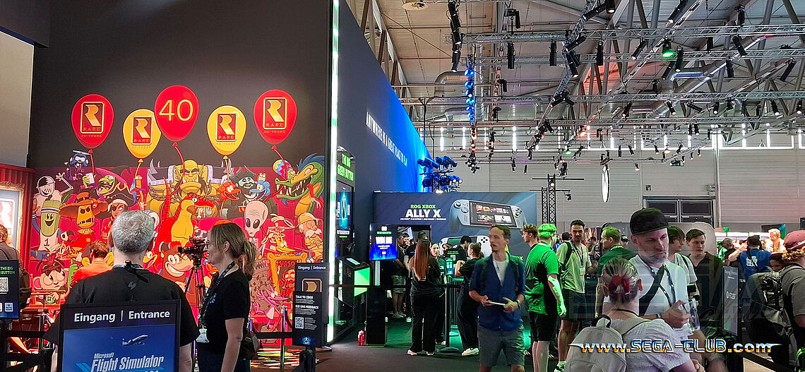 40 Jahre RARE Wand bei Xbox, im Hintergrund ROG XBOX ALLY X Geräte